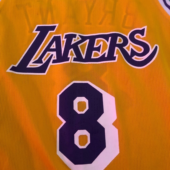 links marketing group lakers jersey